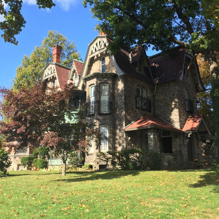 The Inn At Centre Park Reading Exterior photo